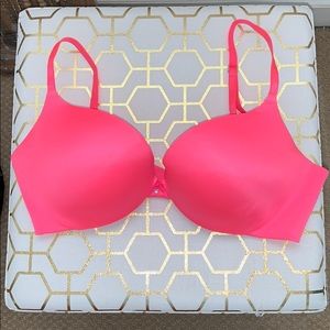 Hot Pink Victoria’s Secret Push-up Bra